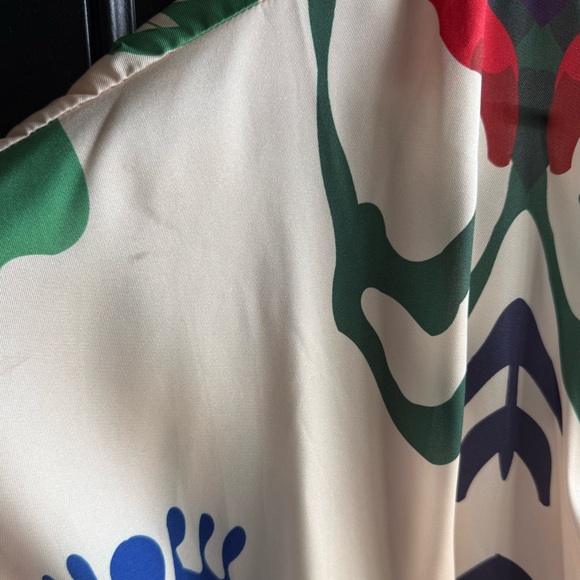 NWOT Natural Print V Neck Mini Dress Size Small - Picture 13 of 14